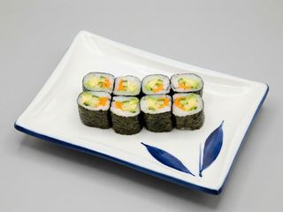 163.HOSOMAKI VEGETAL X8