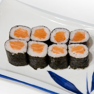 166.HOSOMAKI SALMON X8