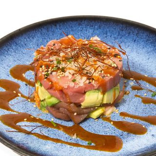 190.TARTAR ATÚN CON AGUACATE