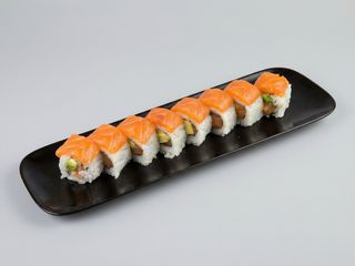 199.SALMÓN URAMAKI ROLL X8