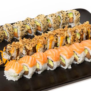 225.SUSHI BOX SUPER SALMÓN X24