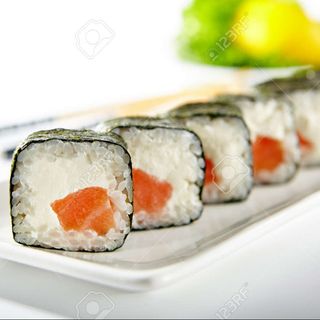 169.HOSOMAKI PHILADELPHIA  SALMÓN X8