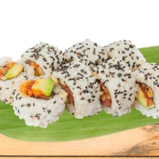 208.SPICY ATÚN TOBIKO ROLL X8