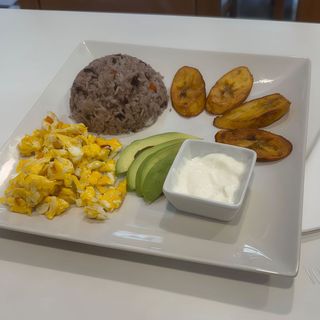 Desayuno latino