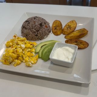 Desayuno latino