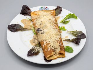 Crep salmón y caviar