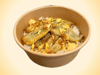 Arroz con boquerones fritos