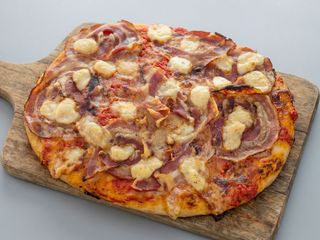 Focaccia panceta y provola