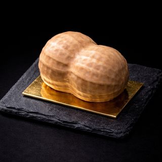 Pastel Forma de Cacahuete