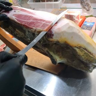 Jamón ibérico de cebo Navidul corte a mano