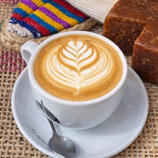 Aguapanela con leche