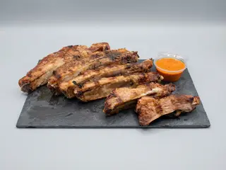 Ración de costillas