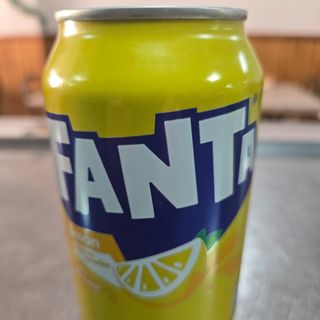Fanta de Limon