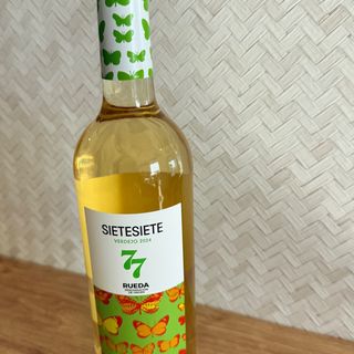 Vino blanco  77 Verdejo