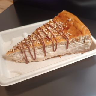 Porción De Queso Y Kinder Bueno