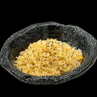 Arroz frito con huevo