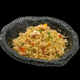 Arroz frito con piña
