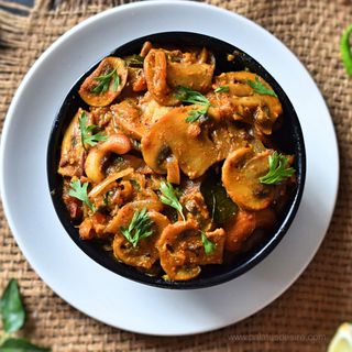 Mushroom curry