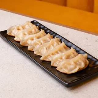Gyozas de carne y verdura (8uds.)