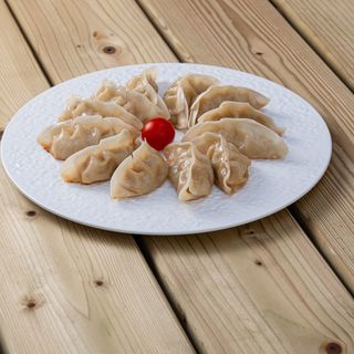 Gyozas de carne y verdura (10 uds.)