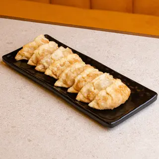 Gyozas fritas de carne y verdura (8 uds.)