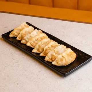 Gyozas fritas de pollo y verdura (8 uds.)