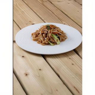 Padthai con pollo y verdura