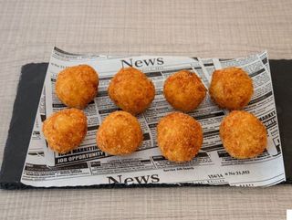 Croquetas de bacon y queso