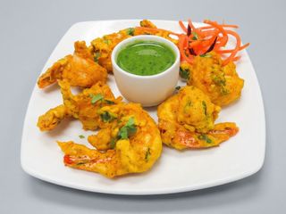 Prawn pakora