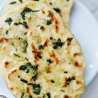 Garlic naan