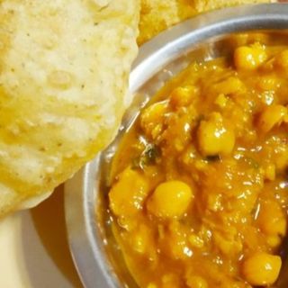 Channa poori