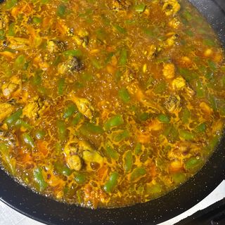 Paella valenciana a partir de la 12.00h