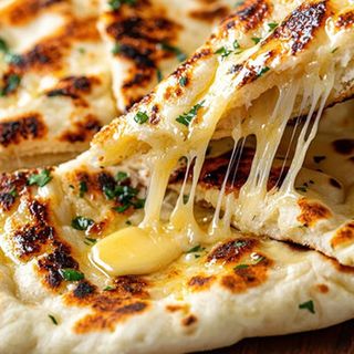 Cheese Naan