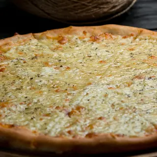 Pizza 4 Quesos