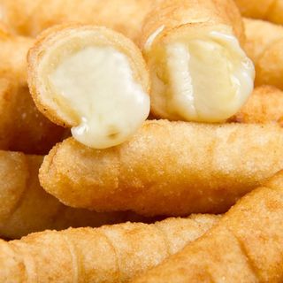 1/2 Raciòn Tequeños