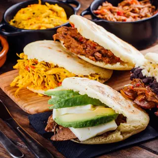 Arepa Rellena