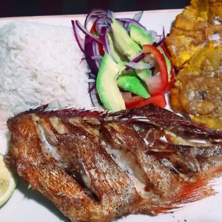 Pescado Frito (Cantarero)