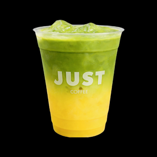 Matcha mango Latte