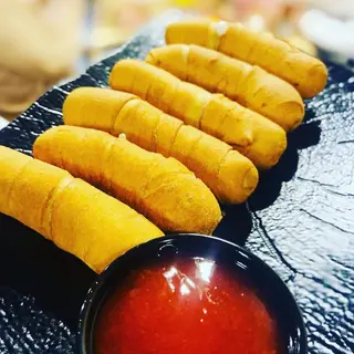 Tequeños de queso (6 uds.)