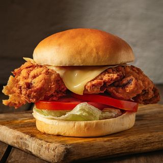 Burger De Pollo Clásica