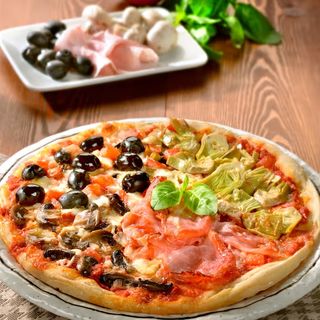 Pizza Cuatro Estaciones