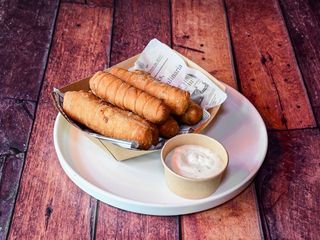 Tequeños venezolanos (6 uds.)