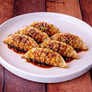 Gyozas de pollo (6 uds.)