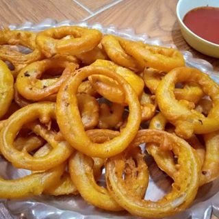 Onion ring pakora