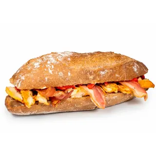 Bocadillo Pollo Piquillo