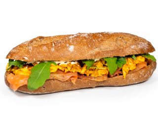 Bocadillo Especial De Salmón