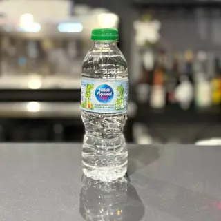 Agua Sin Gas