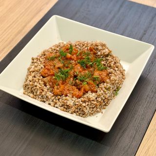 Goulash con trigo sarraceno