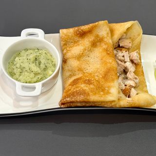 Crepe  "Charlie"  con  pollo  (2 piezas)