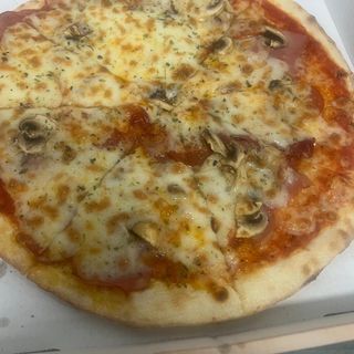 Pizza Cuatro Estaciones